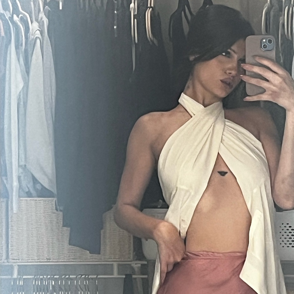 Meet your Posher, Aisha